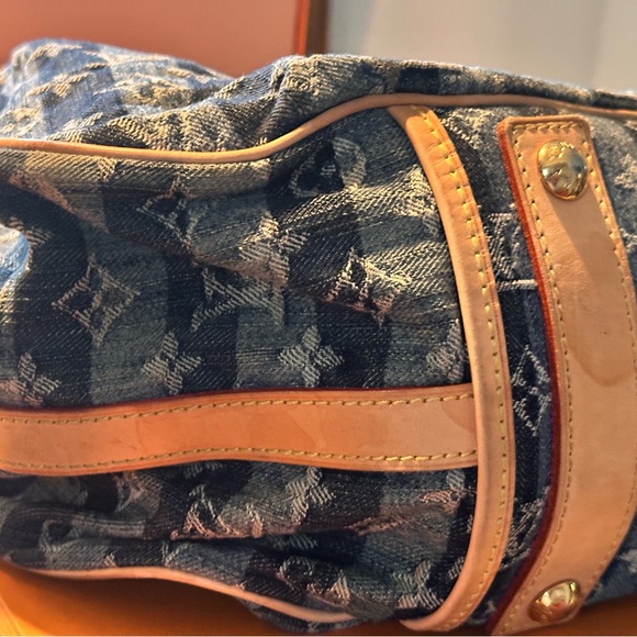 Denim Louis Vuitton Pre-Owned 2006 Cabas Raye GM tote bag - Picture 7 of 17